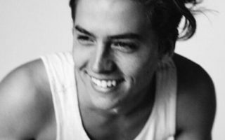 Cole Sprouse Wallpaper Iphone