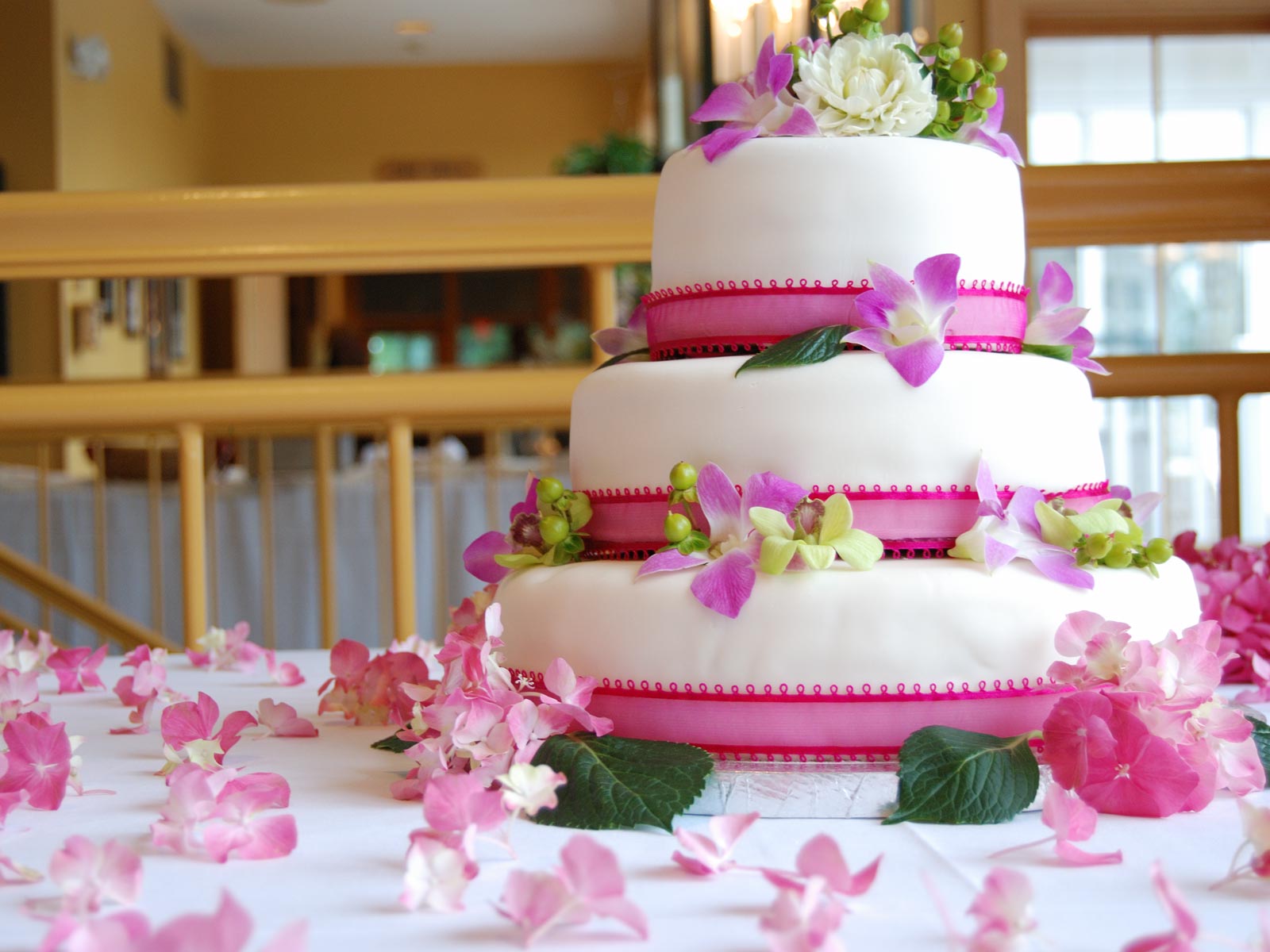 Wedding Cake Wallpaper HD 1600x1200