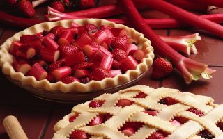 Awesome Strawberry Pie HD Wallpaper