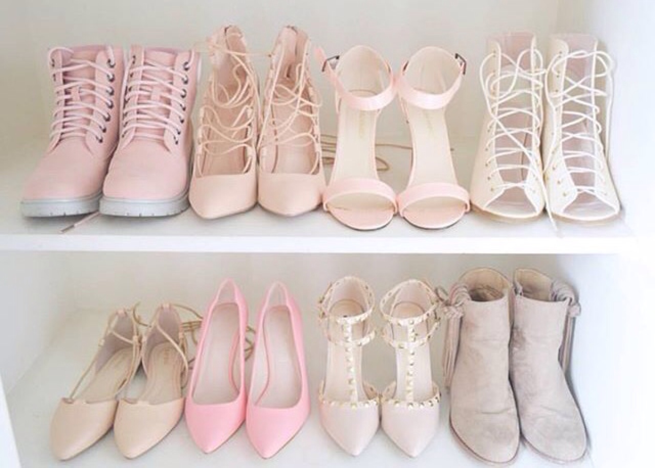 Cute Girly Shoes Wallpaper