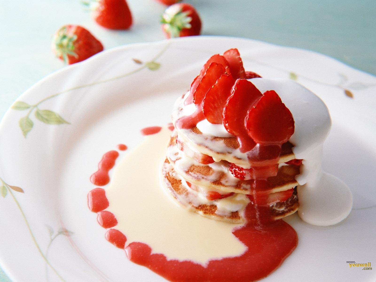 Strawberry Pancake Wallpaper