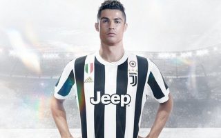 Wallpaper HD Cristiano Ronaldo Juventus With Resolution 1920X1080 pixel. You can make this wallpaper for your Desktop Computer Backgrounds, Mac Wallpapers, Android Lock screen or iPhone Screensavers